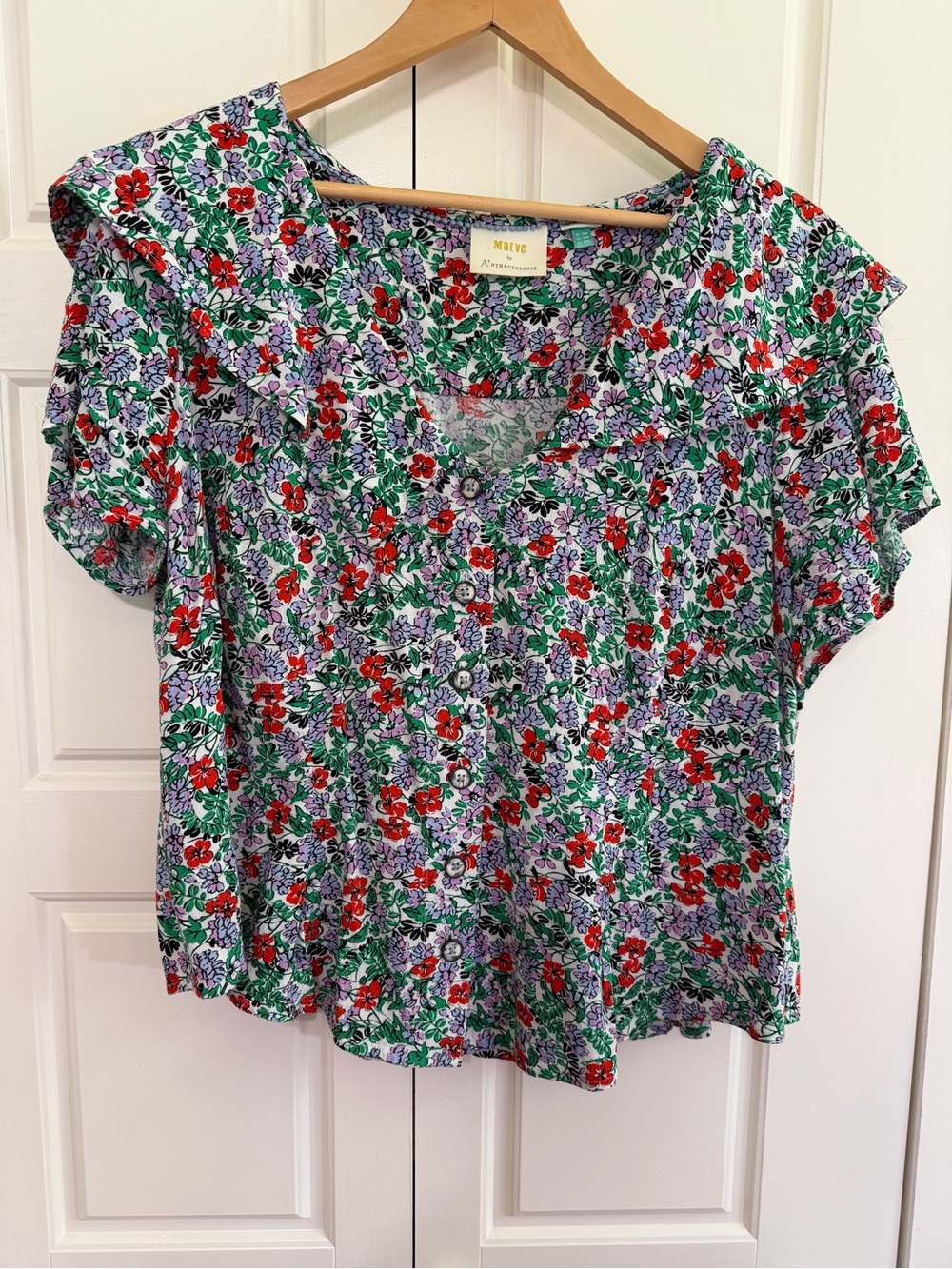 Maeve Floral Button-Front Short Sleeve Top - Red & Green Floral-